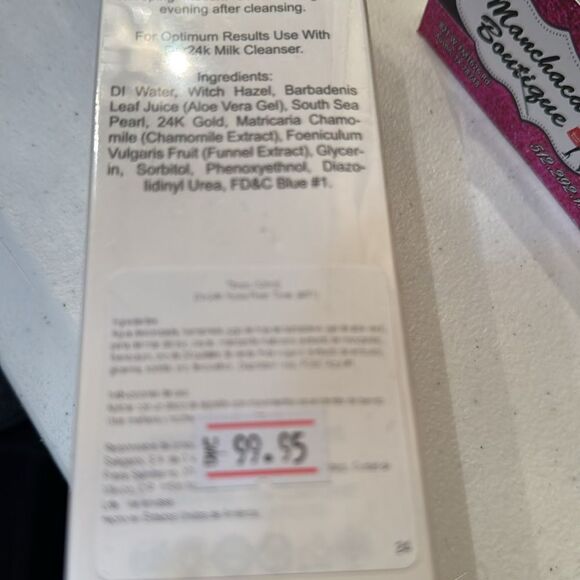 Elegant Gold and White Accessories for Any Occasion - Picture 2 of 7